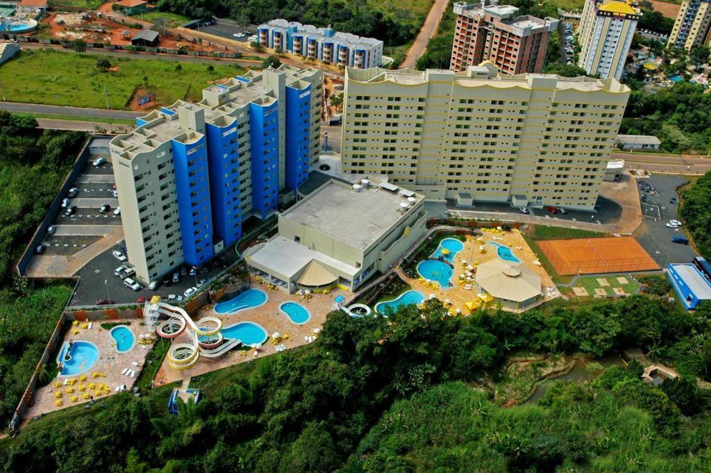 Apartment No Golden Dolphin Grand - 3 Pessoas Caldas Novas